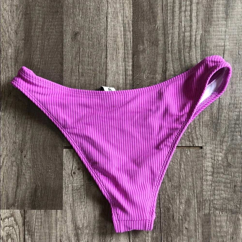 Dippin Daisy’s Nocturnal Ribbed Swim Bottom Vivid Violet XS NEW